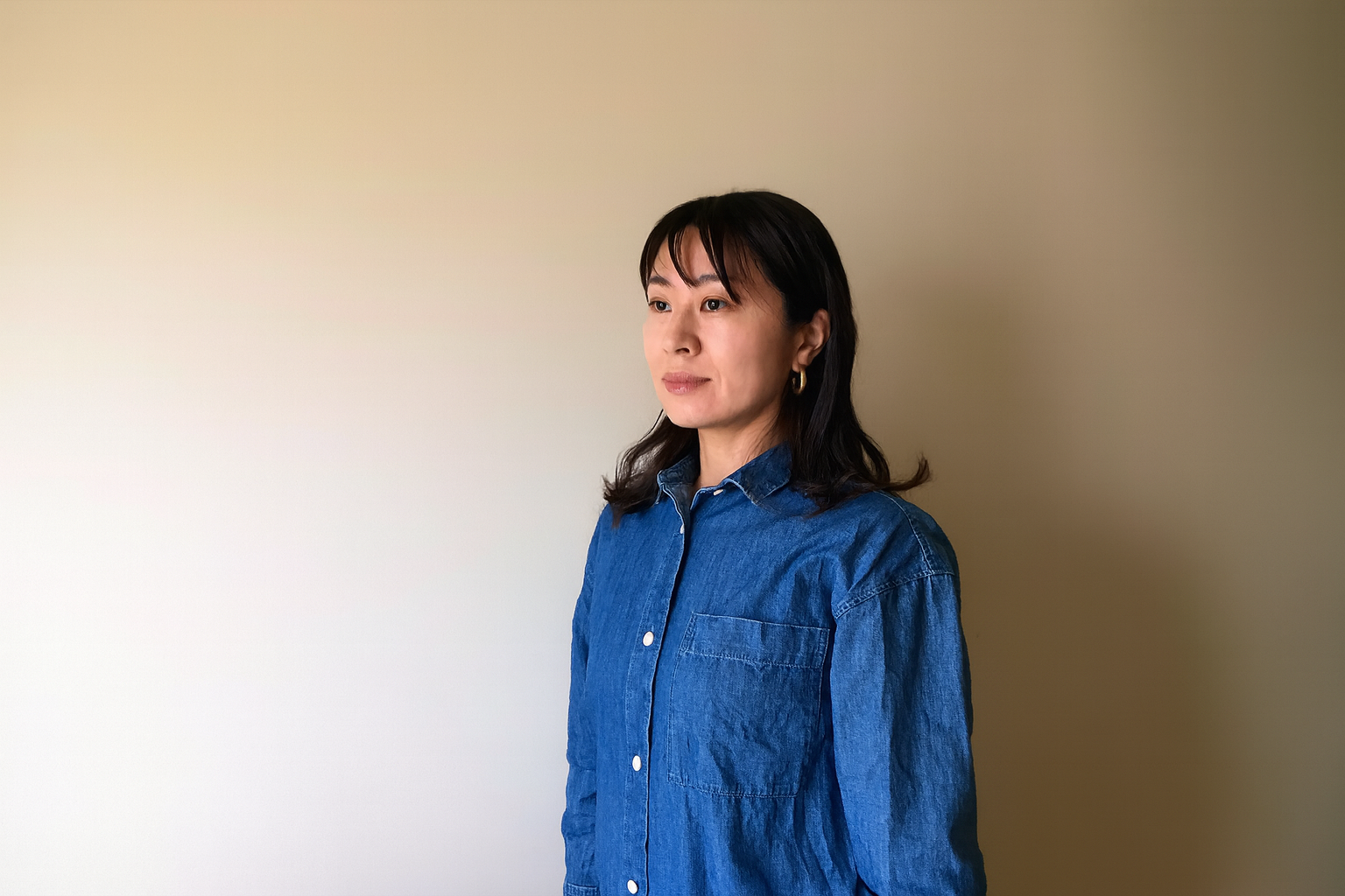 井髙久美子（キュレーター）