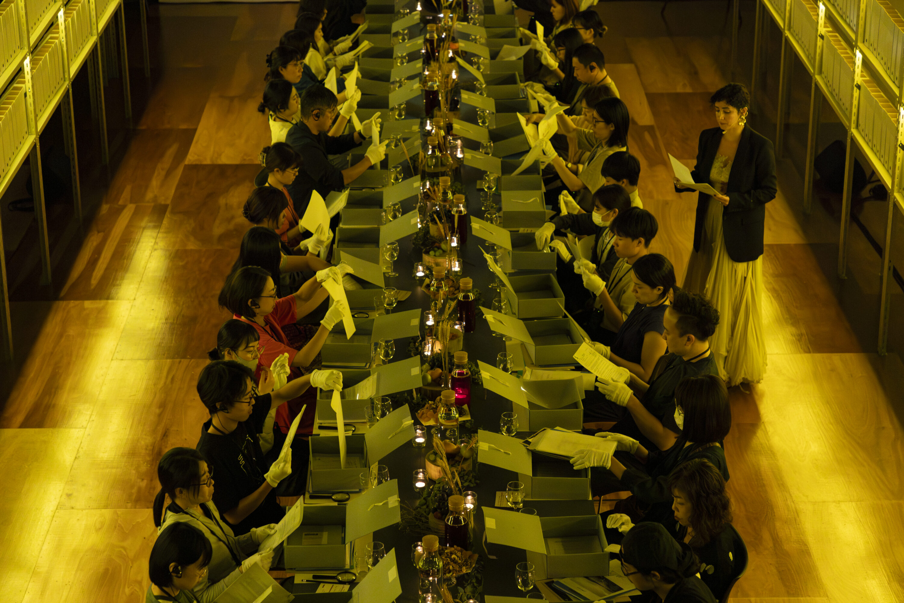 ターニヤ・アル゠フーリー & ズィヤード・アブー・リーシュ『電力と権力を探して』　撮影：吉本和樹　提供：京都市立芸術大学、KYOTO EXPERIMENT